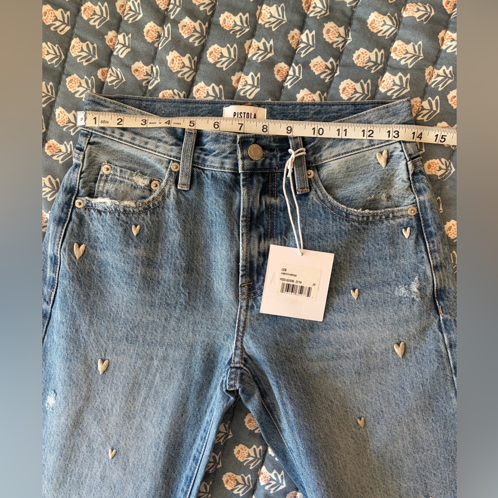 NWT Pistola Lexi Confetti Heart Embroidered Bowed Straight Jeans | Size 24 - Picture 8 of 9